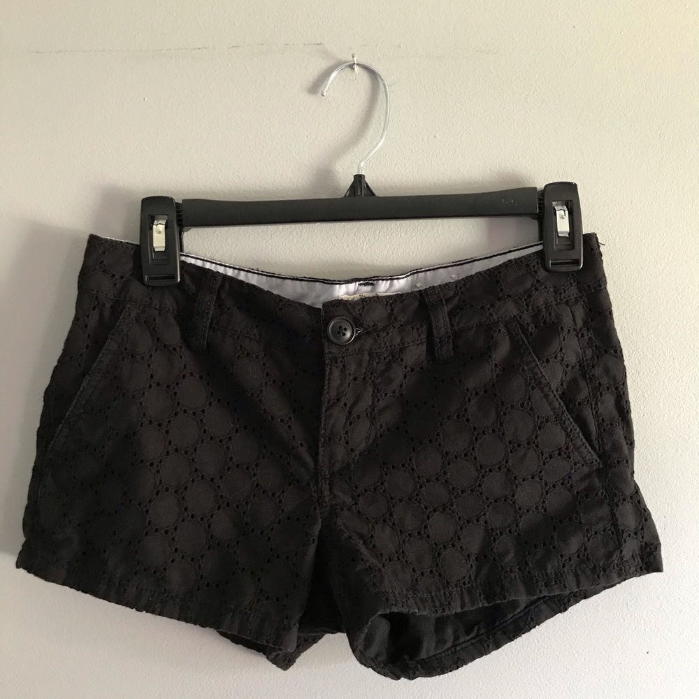 SO Low Rise Black Lace Shorts Size 3